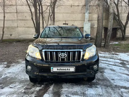 Toyota Land Cruiser Prado 2010 года за 13 800 000 тг. в Алматы – фото 3