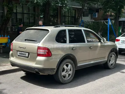 Porsche Cayenne 2006 года за 4 500 000 тг. в Алматы – фото 2