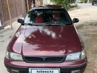 Toyota Carina E, 1995