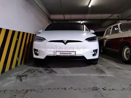 Tesla Model X 2019 года за 28 000 000 тг. в Алматы – фото 2