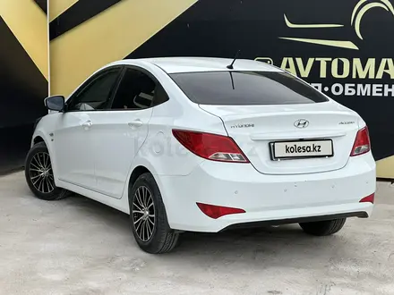 Hyundai Accent 2015 года за 5 750 000 тг. в Атырау – фото 4