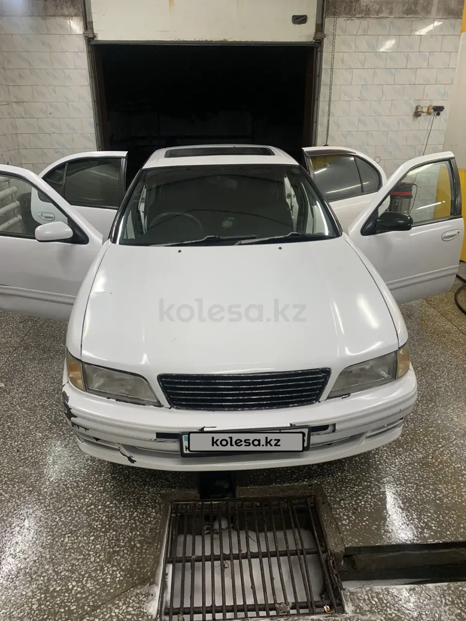 Nissan Cefiro, 1997