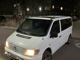 Mercedes-Benz Vito 1998 годаүшін2 500 000 тг. в Караганда