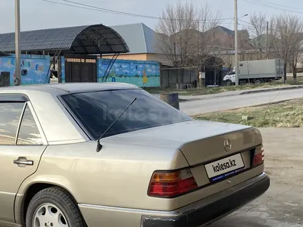Mercedes-Benz E 230 1992 годаүшін1 300 000 тг. в Шымкент – фото 4