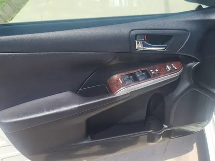 Toyota Camry 2017 года за 12 300 000 тг. в Шымкент – фото 6