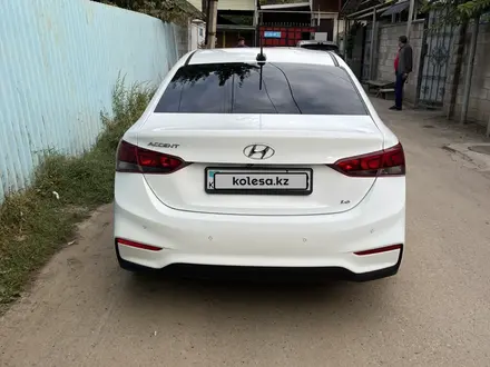 Hyundai Accent 2019 года за 6 900 000 тг. в Алматы – фото 3