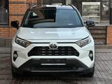 Toyota RAV4 2020 года за 17 000 000 тг. в Алматы – фото 2