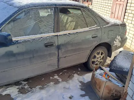 Toyota Camry 1995 года за 1 700 000 тг. в Семей – фото 4