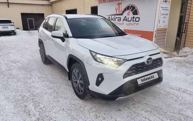 Toyota RAV4 2024 годаfor19 500 000 тг. в Караганда