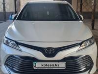 Toyota Camry 2020 годаfor15 200 000 тг. в Шымкент