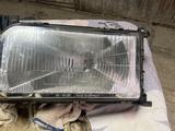 Фара левая пассат Б 3 оригинал (Хелла) за 20 000 тг. в Уральск