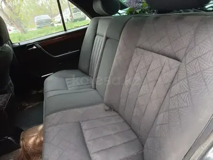 Mercedes-Benz E 220 1994 года за 1 200 000 тг. в Алматы – фото 7