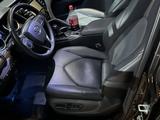 Toyota Camry 2018 года за 12 900 000 тг. в Алматы – фото 4