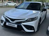 Toyota Camry 2022 годаүшін20 000 000 тг. в Атырау