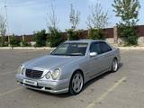 Mercedes-Benz E 320 1999 года за 4 500 000 тг. в Жаркент – фото 2