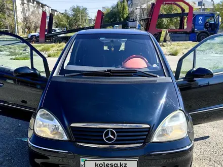 Mercedes-Benz A 190 2001 годаүшін3 500 000 тг. в Алматы