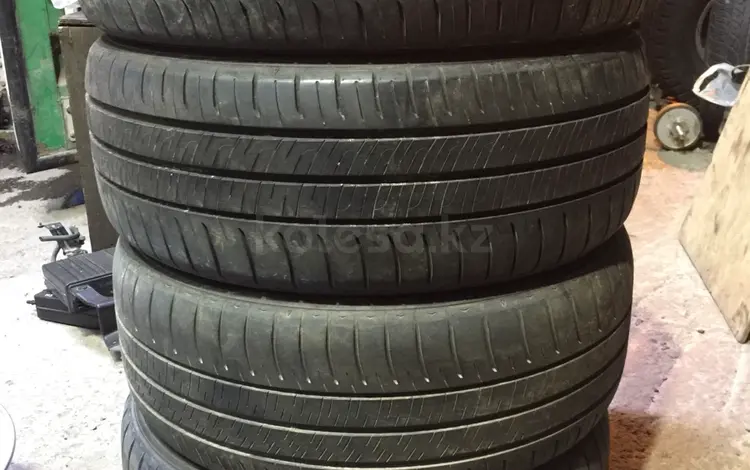 Резина летняя 225/45 r18 Dunlop, из Японииүшін115 000 тг. в Алматы