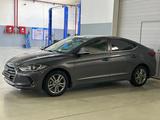 Hyundai Elantra 2018 года за 7 600 000 тг. в Атырау – фото 2