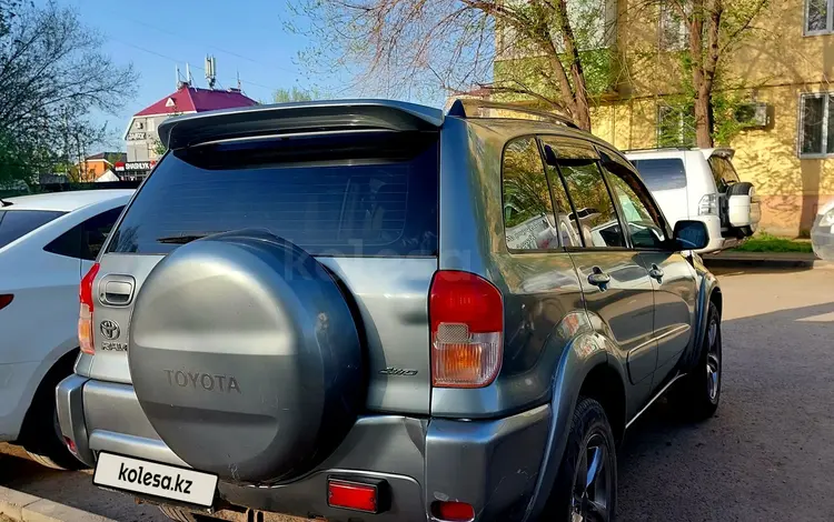 Toyota RAV4 2003 годаүшін4 750 000 тг. в Актобе