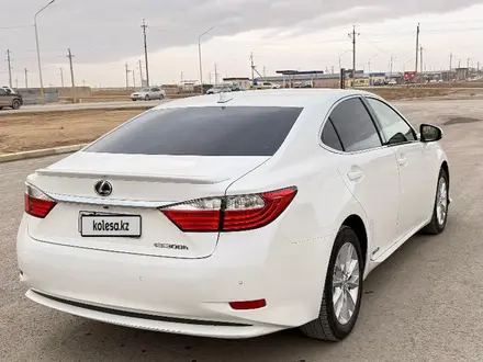 Lexus ES 300h 2013 года за 8 500 000 тг. в Жанаозен – фото 9