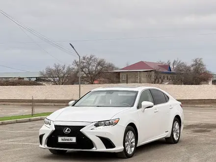 Lexus ES 300h 2013 года за 8 500 000 тг. в Жанаозен – фото 5