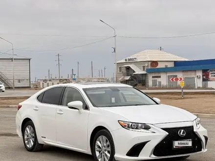 Lexus ES 300h 2013 года за 8 500 000 тг. в Жанаозен – фото 7