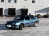 Volkswagen Vento 1992 годаfor1 600 000 тг. в Караганда – фото 2