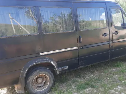 Mercedes-Benz Sprinter 1997 года за 2 200 000 тг. в Шымкент