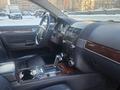 Volkswagen Touareg 2007 годаfor7 900 000 тг. в Алматы – фото 11