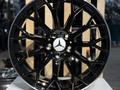 Разно-широкие диски R19 на Mercedes Benz 5x112 за 370 000 тг. в Астана