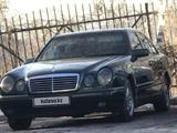 Mercedes-Benz E 280 1995 года за 2 000 000 тг. в Алматы
