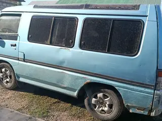 Mitsubishi L300, 1992