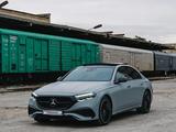 Mercedes-Benz E 400 2023 года за 49 000 000 тг. в Актау