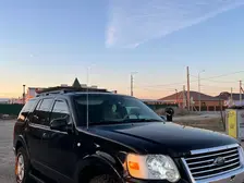 Ford Explorer, 2005