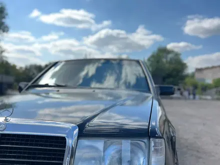 Mercedes-Benz E 200 1992 года за 2 000 000 тг. в Караганда – фото 2