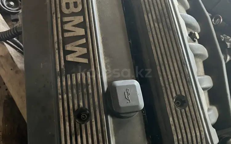 Двигатель BMW M 52 за 320 000 тг. в Караганда