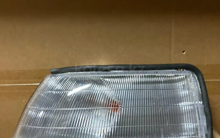 Передний поворотник mazda 626 переходка за 2 000 тг. в Алматы