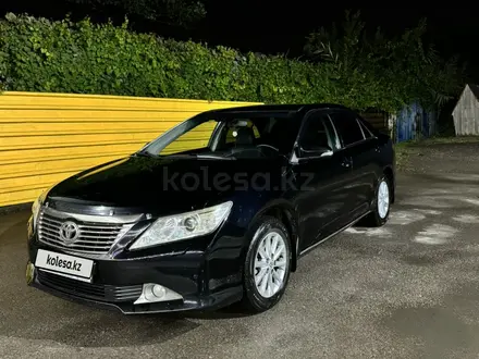 Toyota Camry 2014 года за 8 300 000 тг. в Алматы