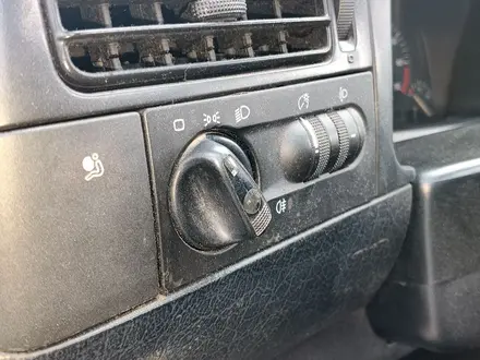 Volkswagen Golf 1996 года за 1 731 535 тг. в Тараз – фото 13