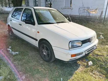 Volkswagen Golf 1996 года за 1 731 535 тг. в Тараз