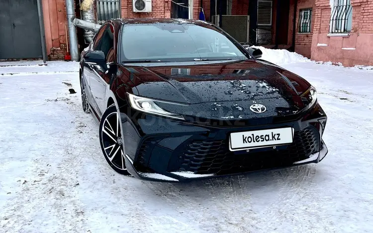 Toyota Camry 2024 года за 16 500 000 тг. в Актобе