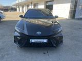 Toyota Camry 2024 годаүшін16 700 000 тг. в Актобе – фото 2