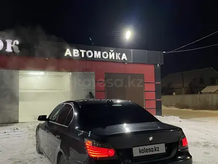 BMW 525 2008 года за 6 200 000 тг. в Кульсары – фото 2