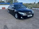 Toyota Camry 2009 года за 6 790 000 тг. в Караганда – фото 2