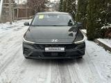 Hyundai Elantra 2024 годаfor9 700 000 тг. в Алматы