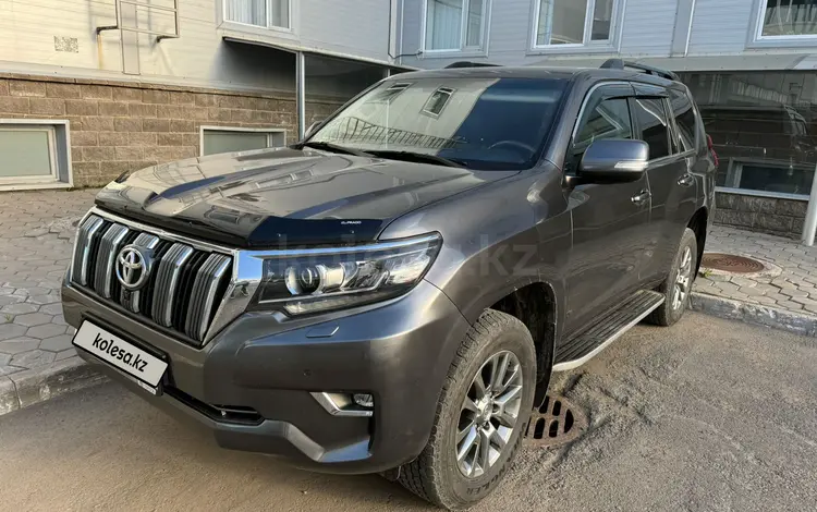 Toyota Land Cruiser Prado 2017 годаүшін27 000 000 тг. в Астана