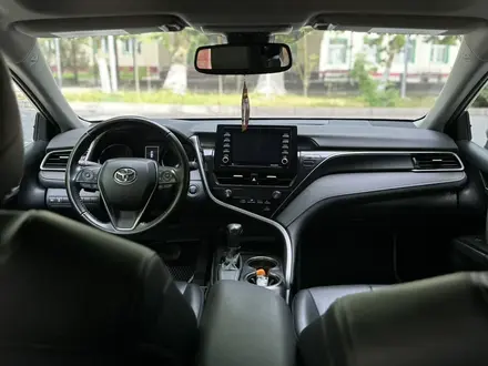 Toyota Camry 2021 года за 13 800 000 тг. в Шымкент – фото 9