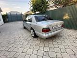 Mercedes-Benz E 280 1994 годаүшін3 200 000 тг. в Тараз – фото 5