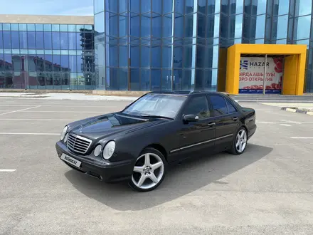 Mercedes-Benz E 320 2001 годаүшін4 500 000 тг. в Актау