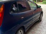 Nissan Almera Tino 2000 года за 2 000 000 тг. в Алматы – фото 4